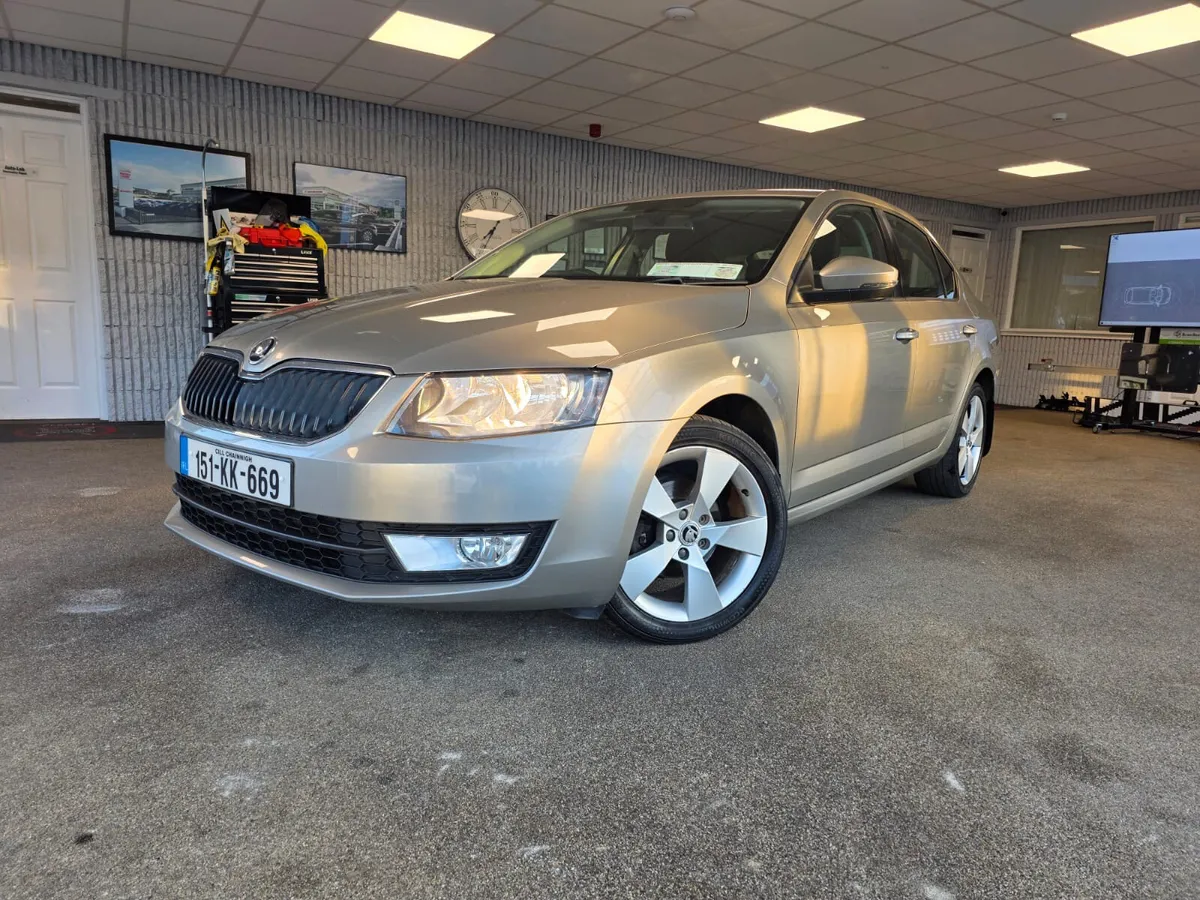 Skoda Octavia Elegance 1.6 TDI 1015 - Image 2