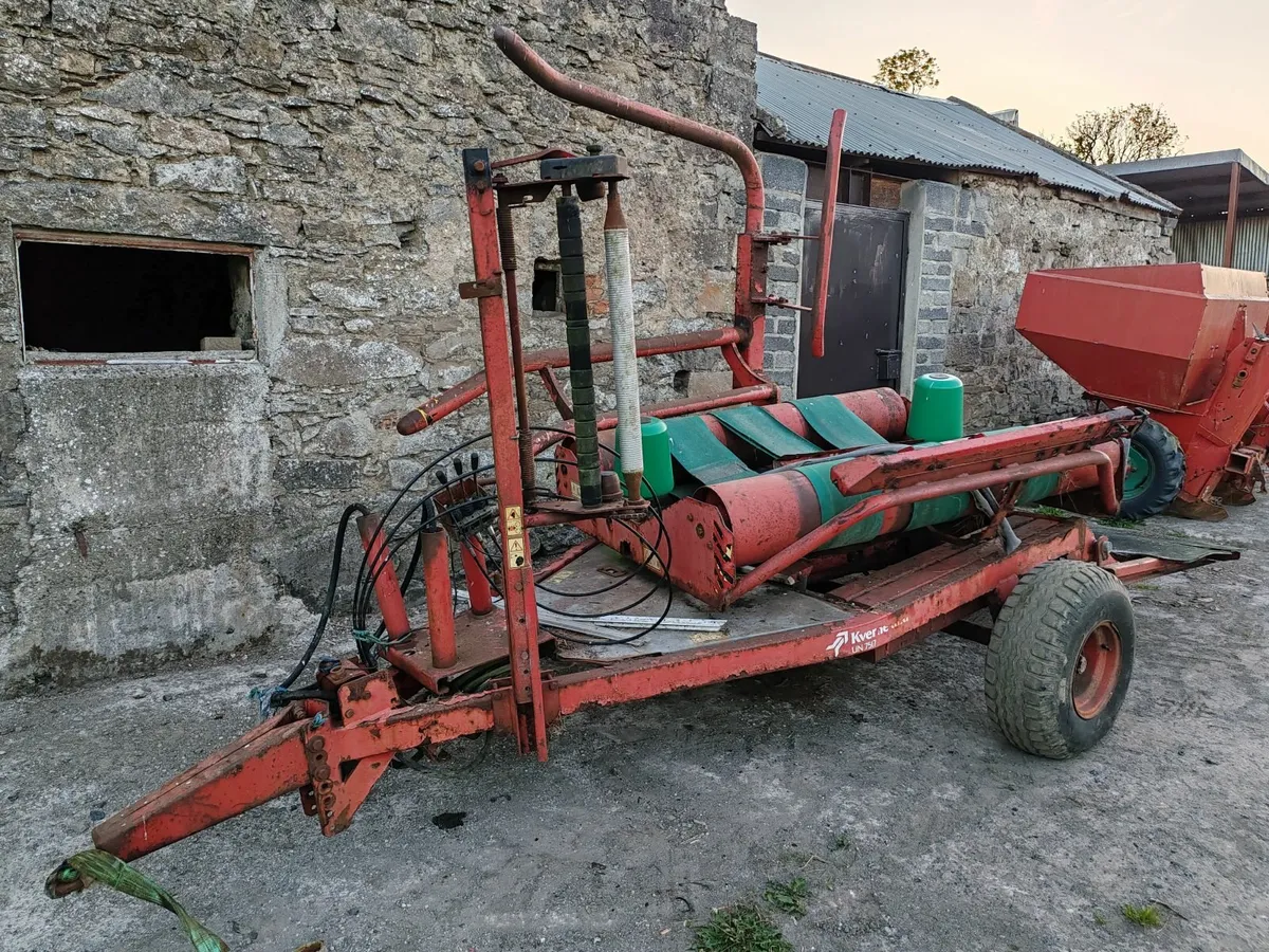 Farm equipment wrapper and 2shakers - Image 3