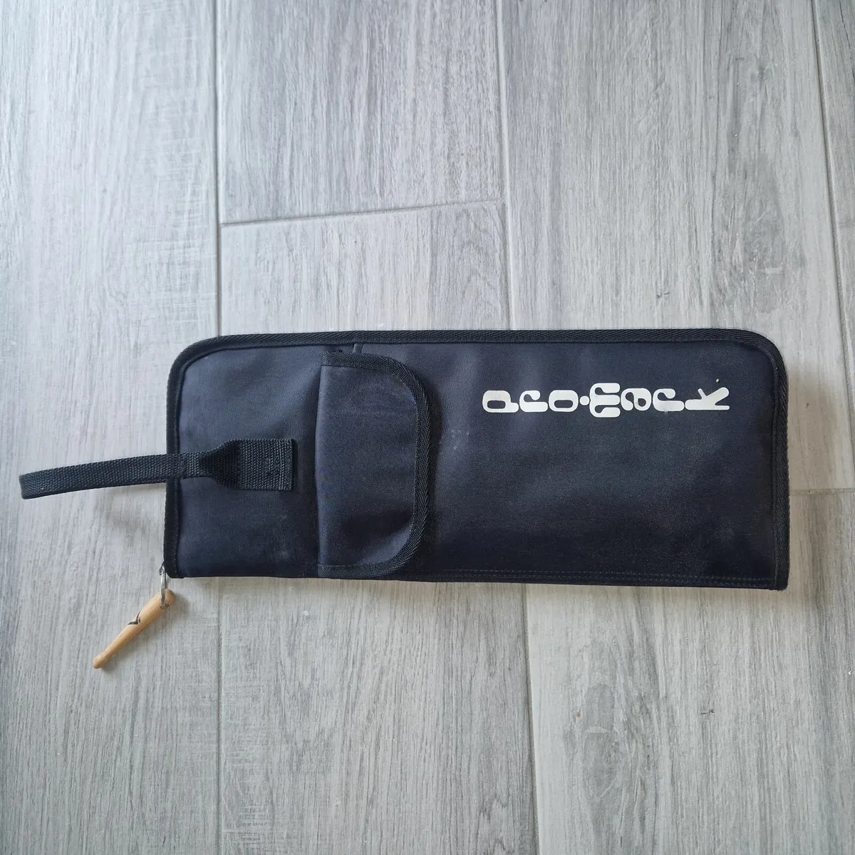 5 sets of drumsticks in carry case - Image 4