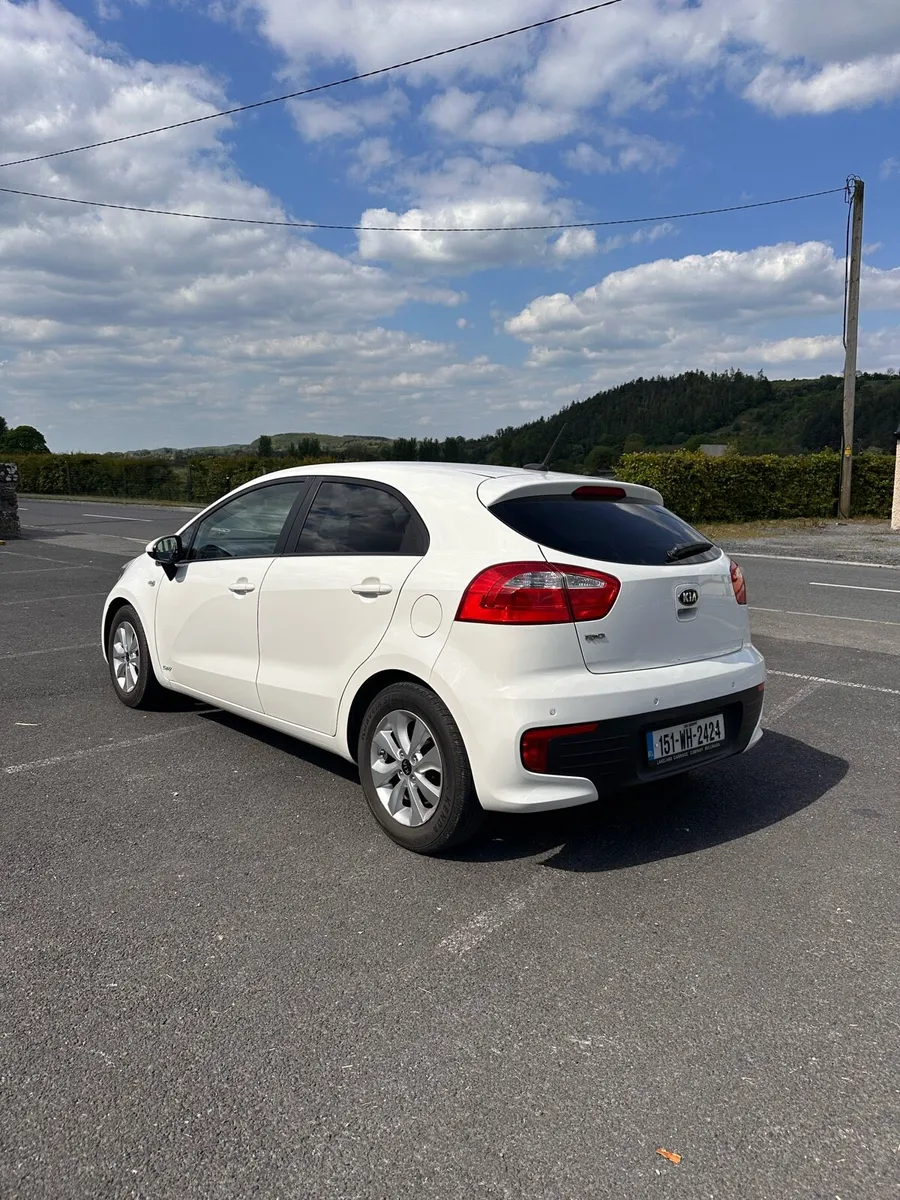 Kia Rio 2015 - Image 2