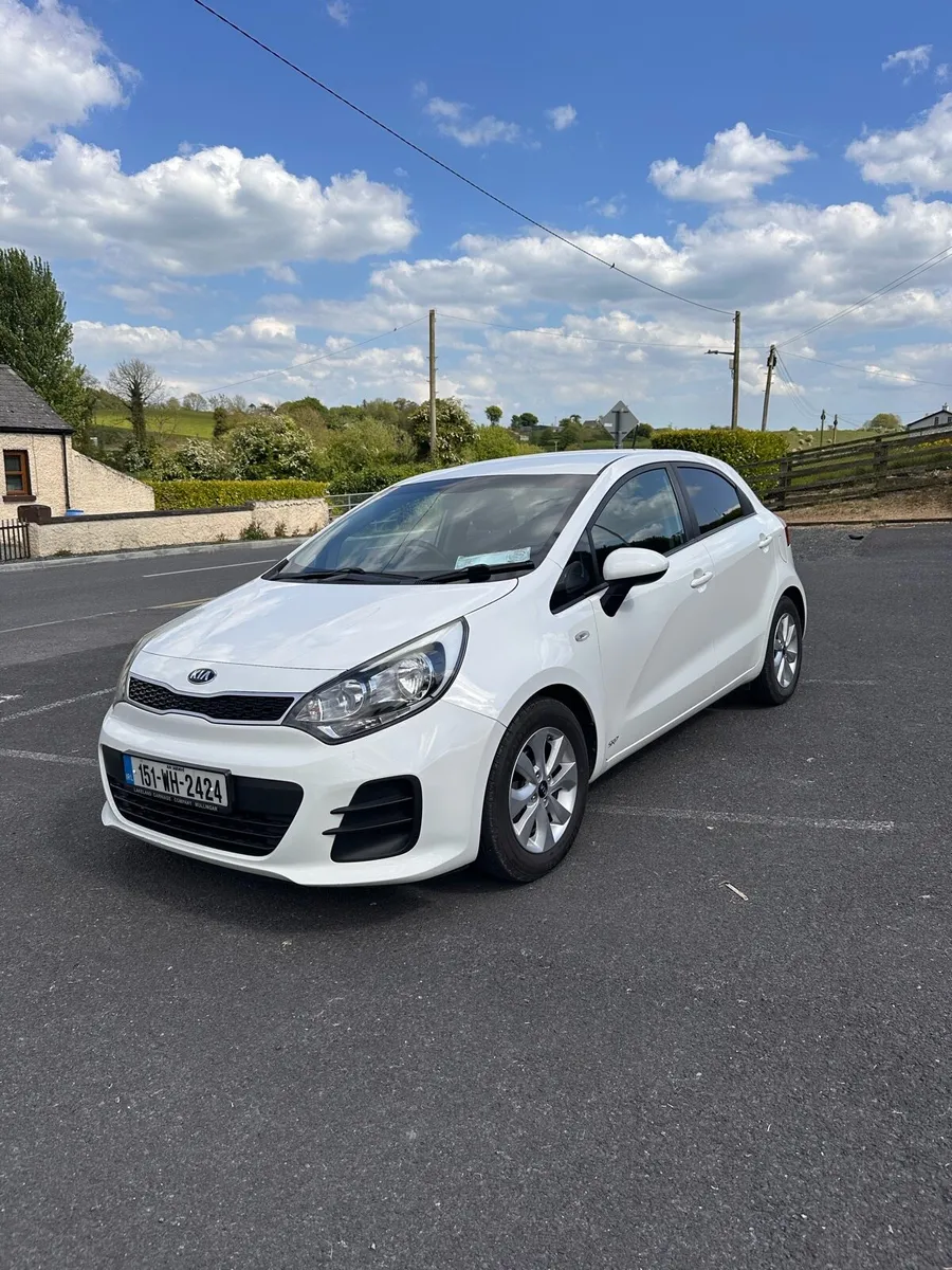 Kia Rio 2015 - Image 1
