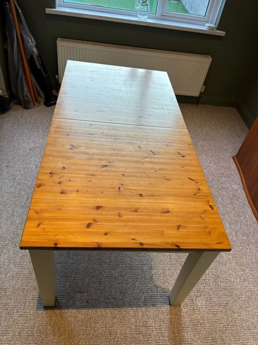 Strawbridge Large Extended Dining Table - Image 3