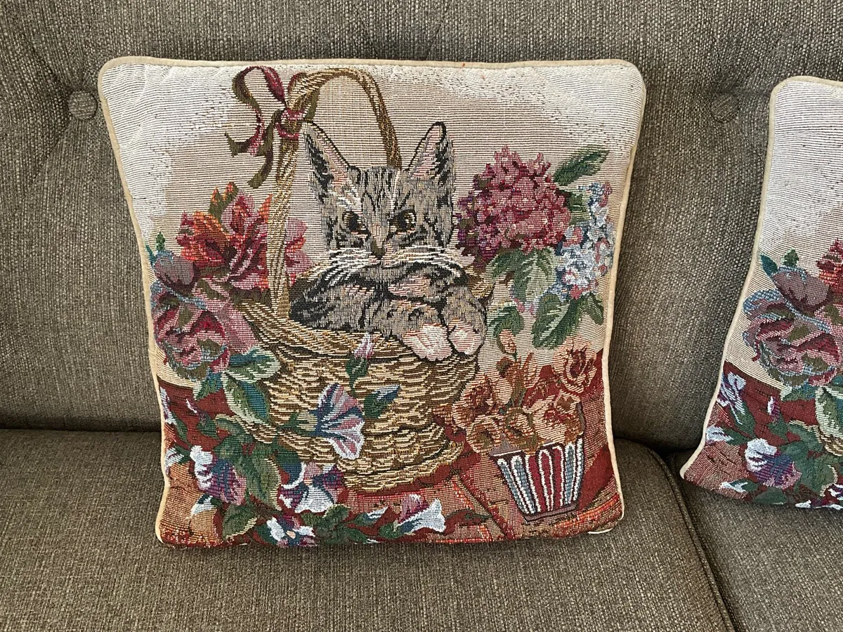 Pair of Needlepoint Tapestry Cat Basket Cushions - Image 2