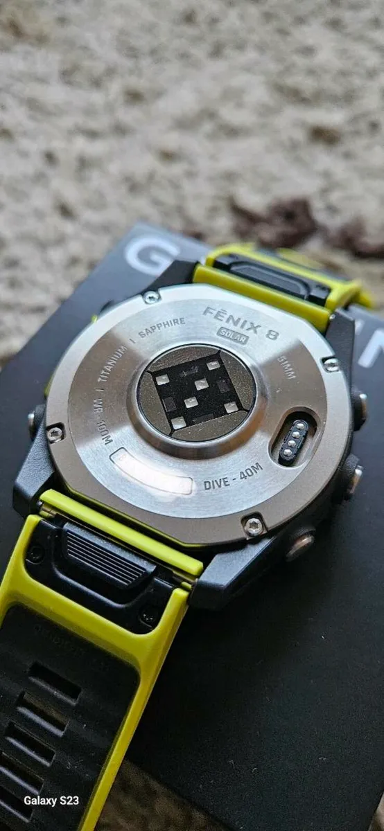 Garmin Fenix 8 Sapphire Solar Titanium 51mm - Image 4