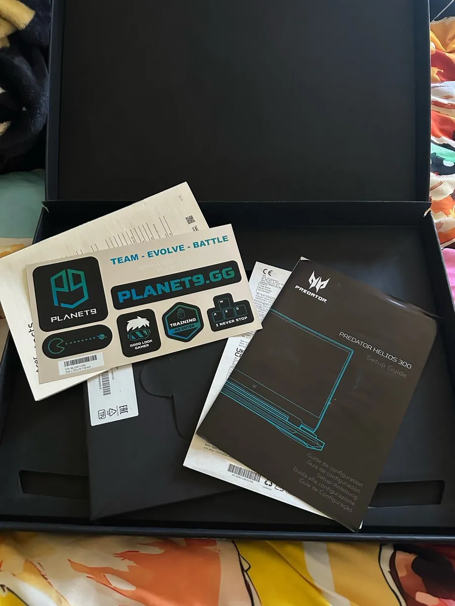 Acer Predator Helios 300 - Image 3