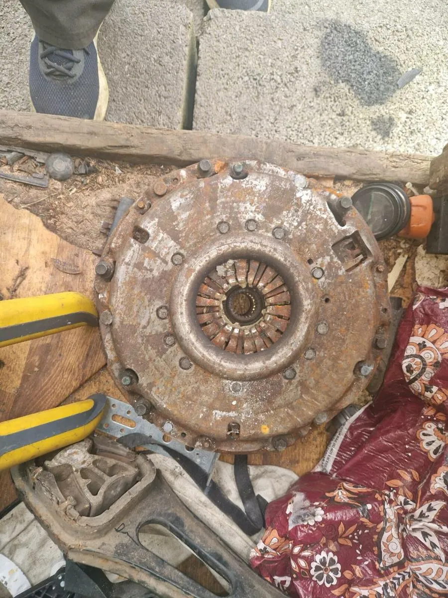 FORD TRANSIT 2L  ENGINES - Image 4