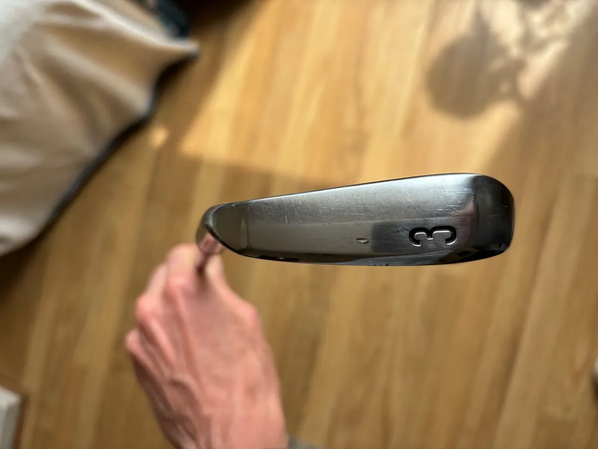 Left Hand Srixon ZX5 3 Iron - Image 1