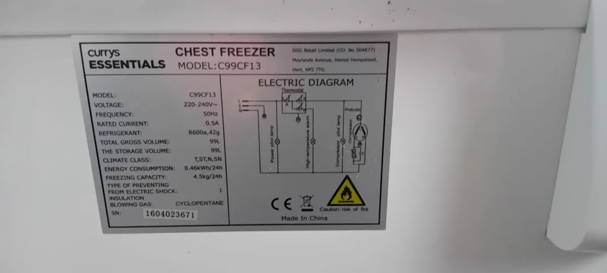Fridge freezer. - Image 1
