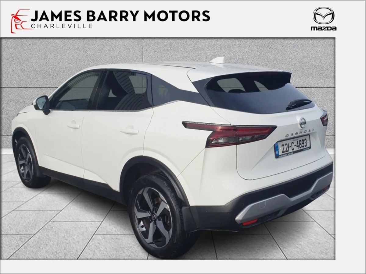 Nissan QASHQAI 1.3 PET Mild Hybrid SV Premium - Image 4