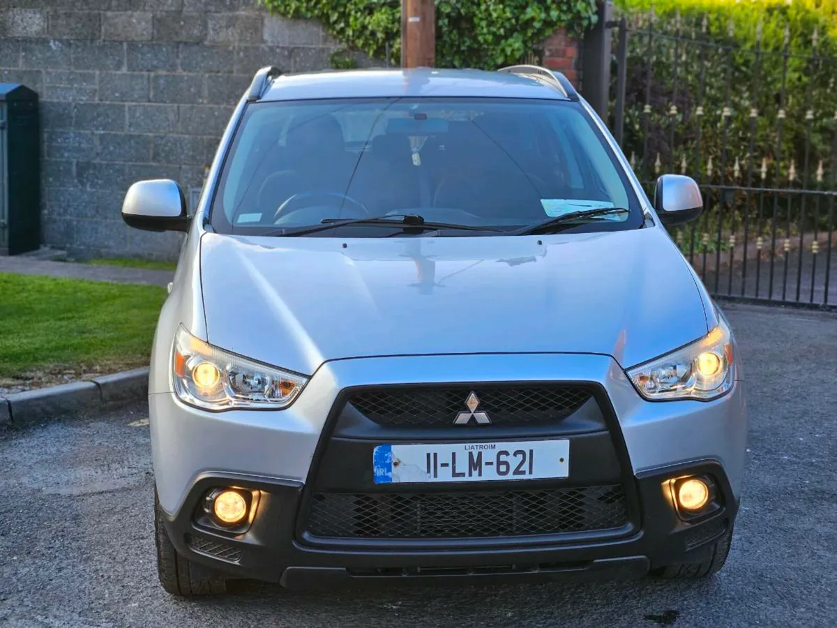 2011 Mitsubishi ASX  Diesel - Image 2