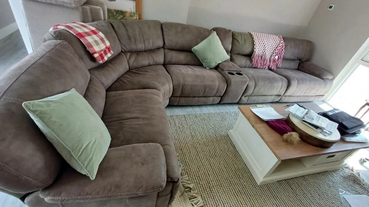 Reclining couch set - Image 3