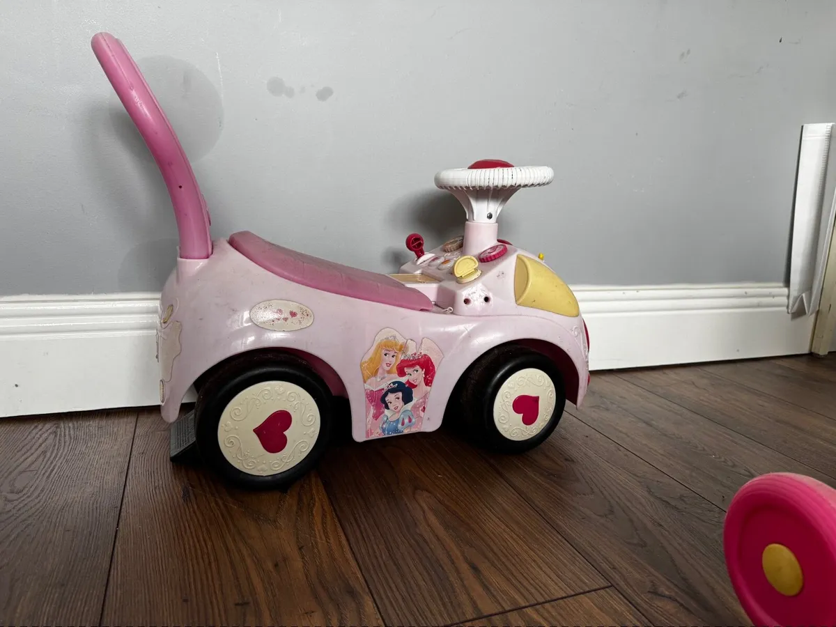 Toys - Image 4