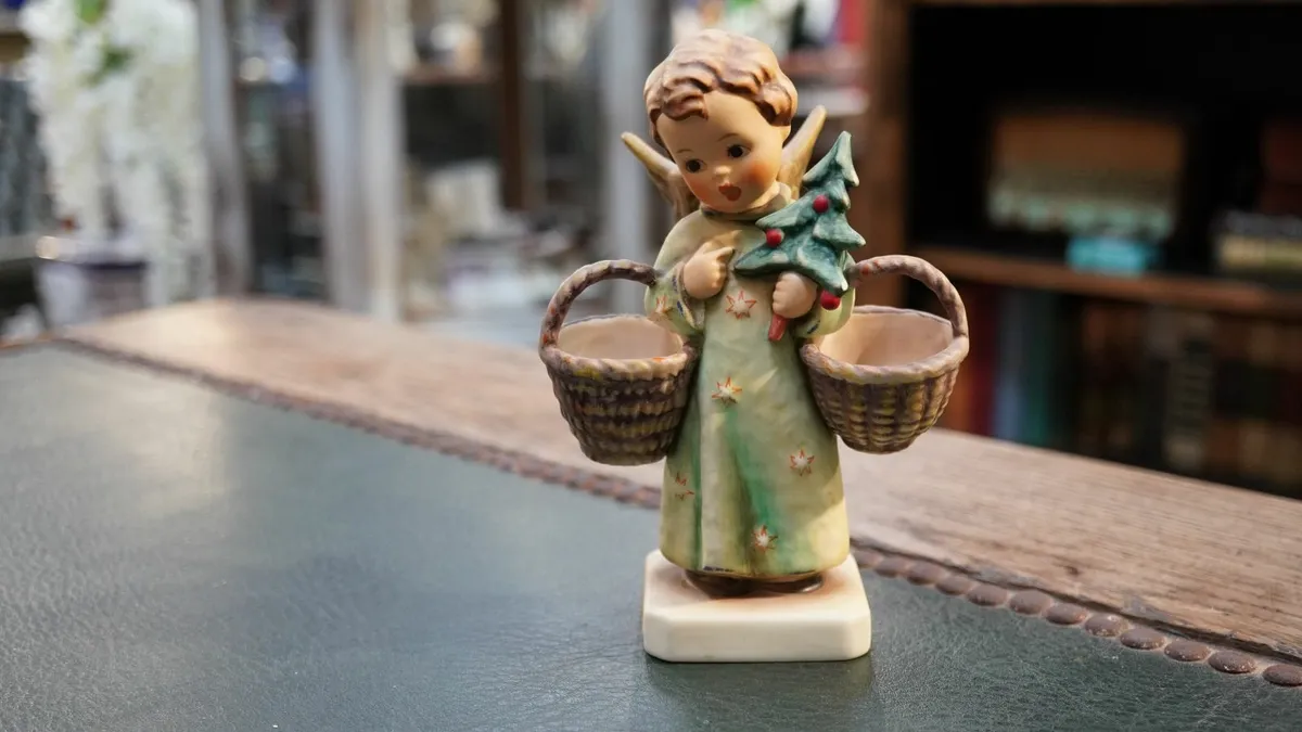 Goebel Hummel Figurine - Christmas Angel - Image 1
