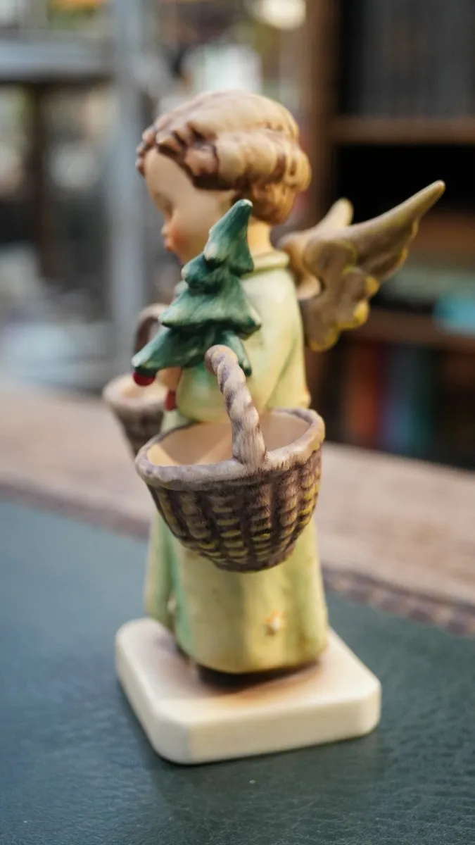 Goebel Hummel Figurine - Christmas Angel - Image 4