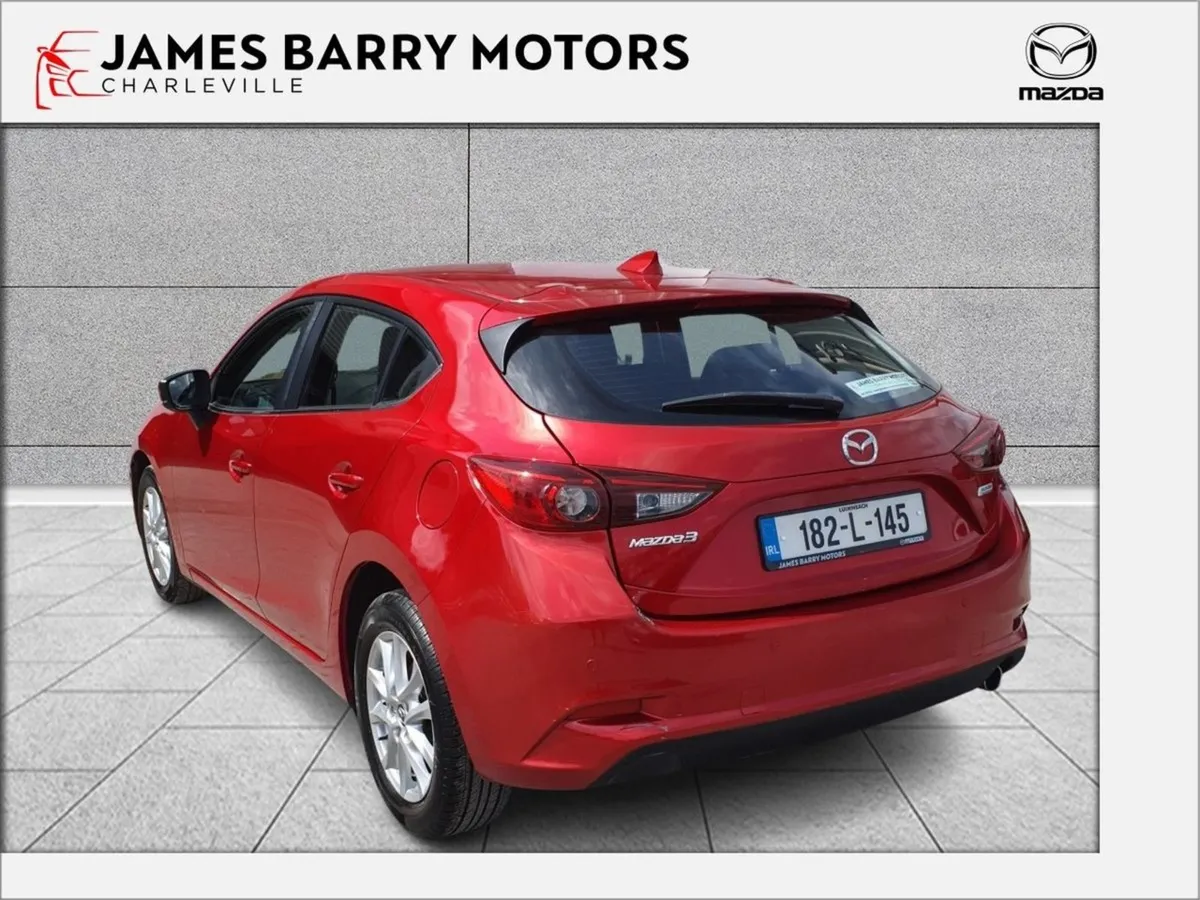 Mazda 3 1.5d 5DR (105ps) Executive - Image 3