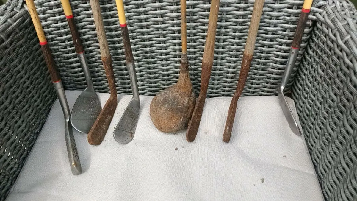 Forfan's golf clubs, plus others, wooden, D18 - Image 3