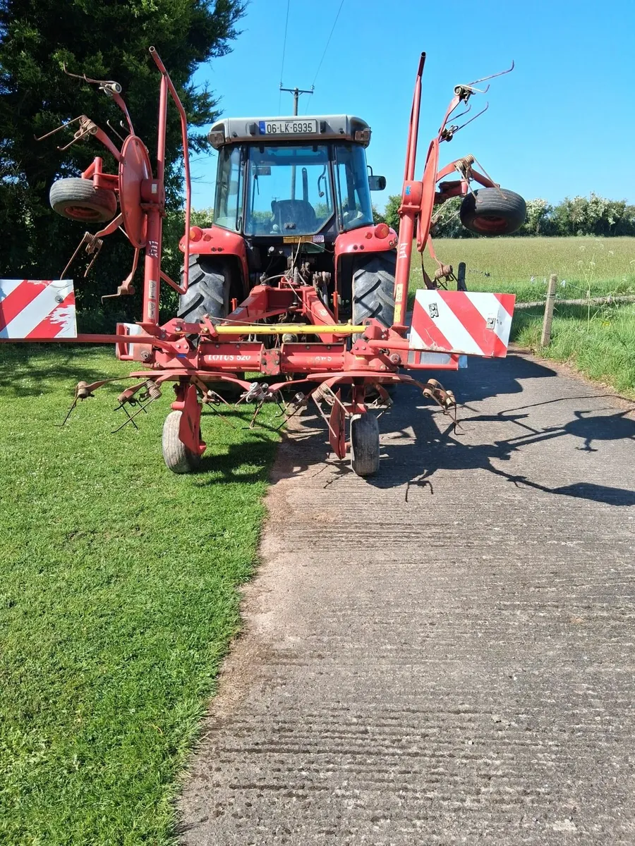 Lely Lotus 520 4 Rotor Tedder - Image 1