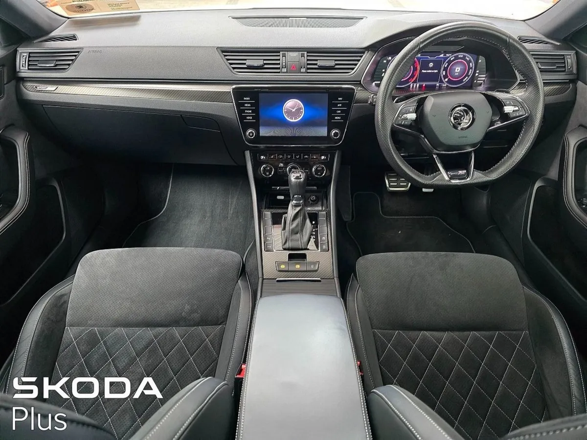 Skoda Superb Superb SPT 2.0tdi 150HP DSG - Image 2