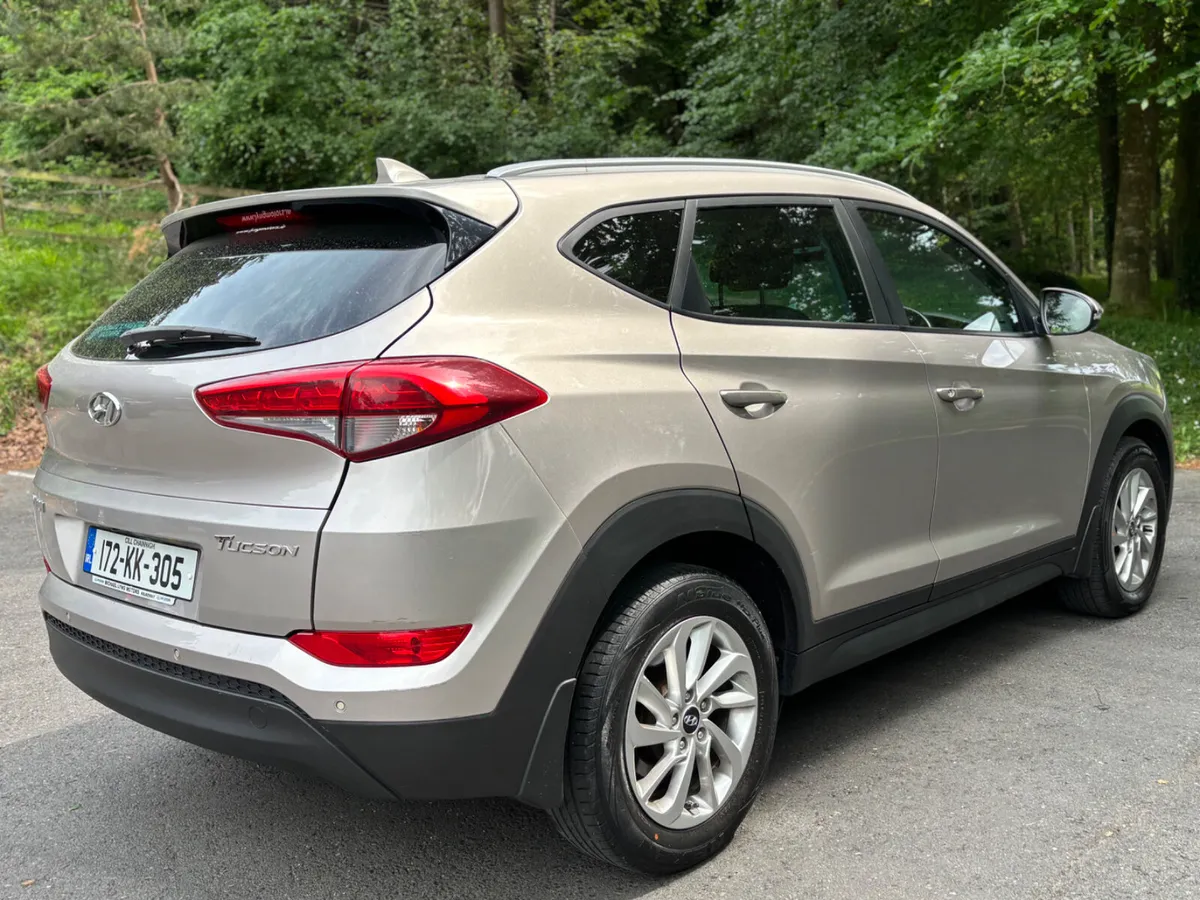 171 Hyundai Tucson 1.7 D Executive full leather!! - Image 4
