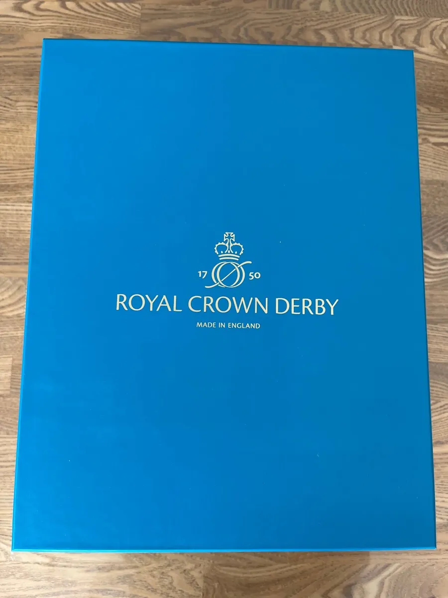 Exclusive Royal Crown Derby Octagonal Bowl - Image 3
