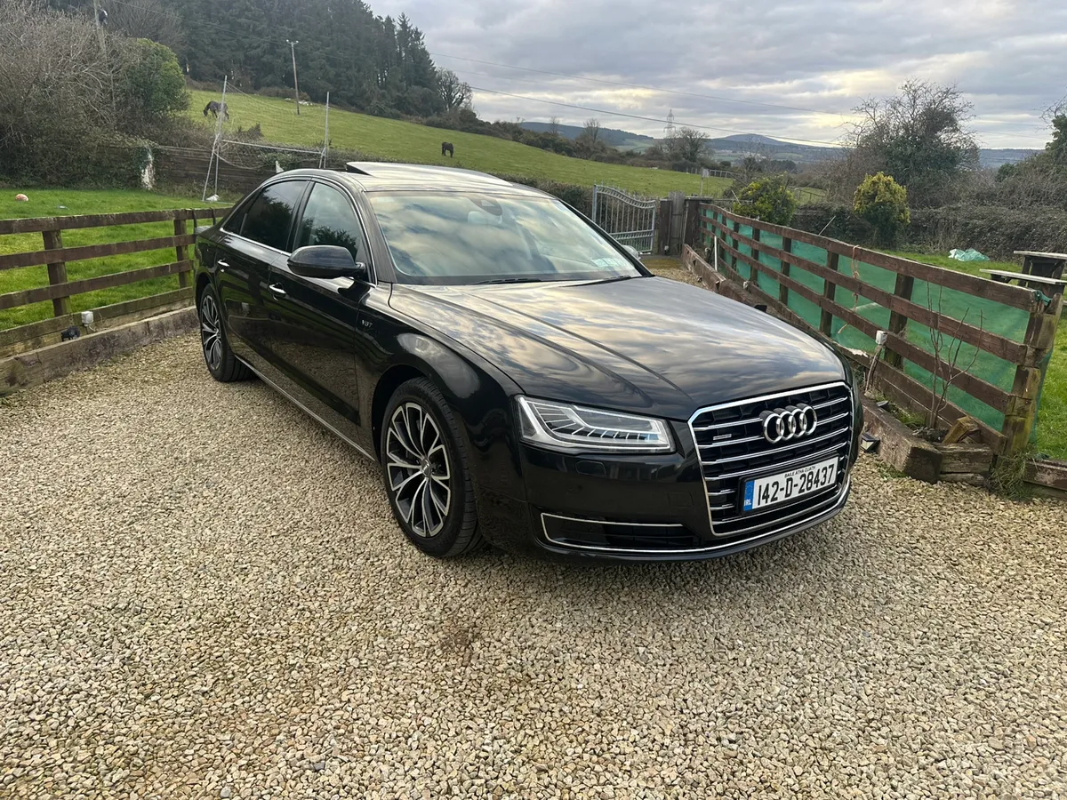 Audi A8 L President 4.2 V8 2014 - Image 3