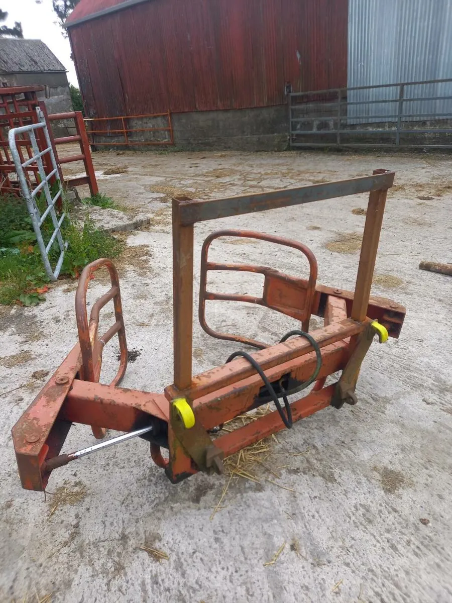Bale handler - Image 2