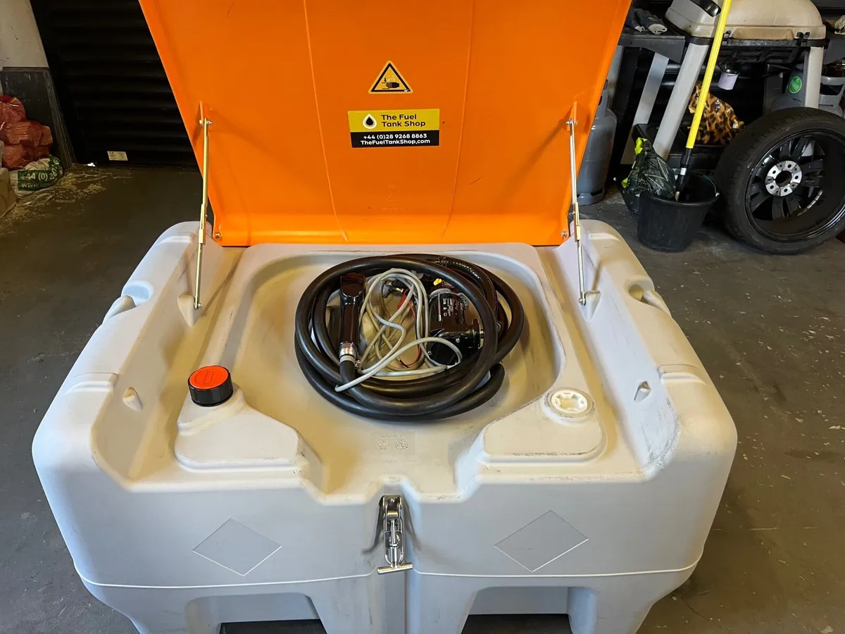 440 litre 12volt fuel bowser - Image 1