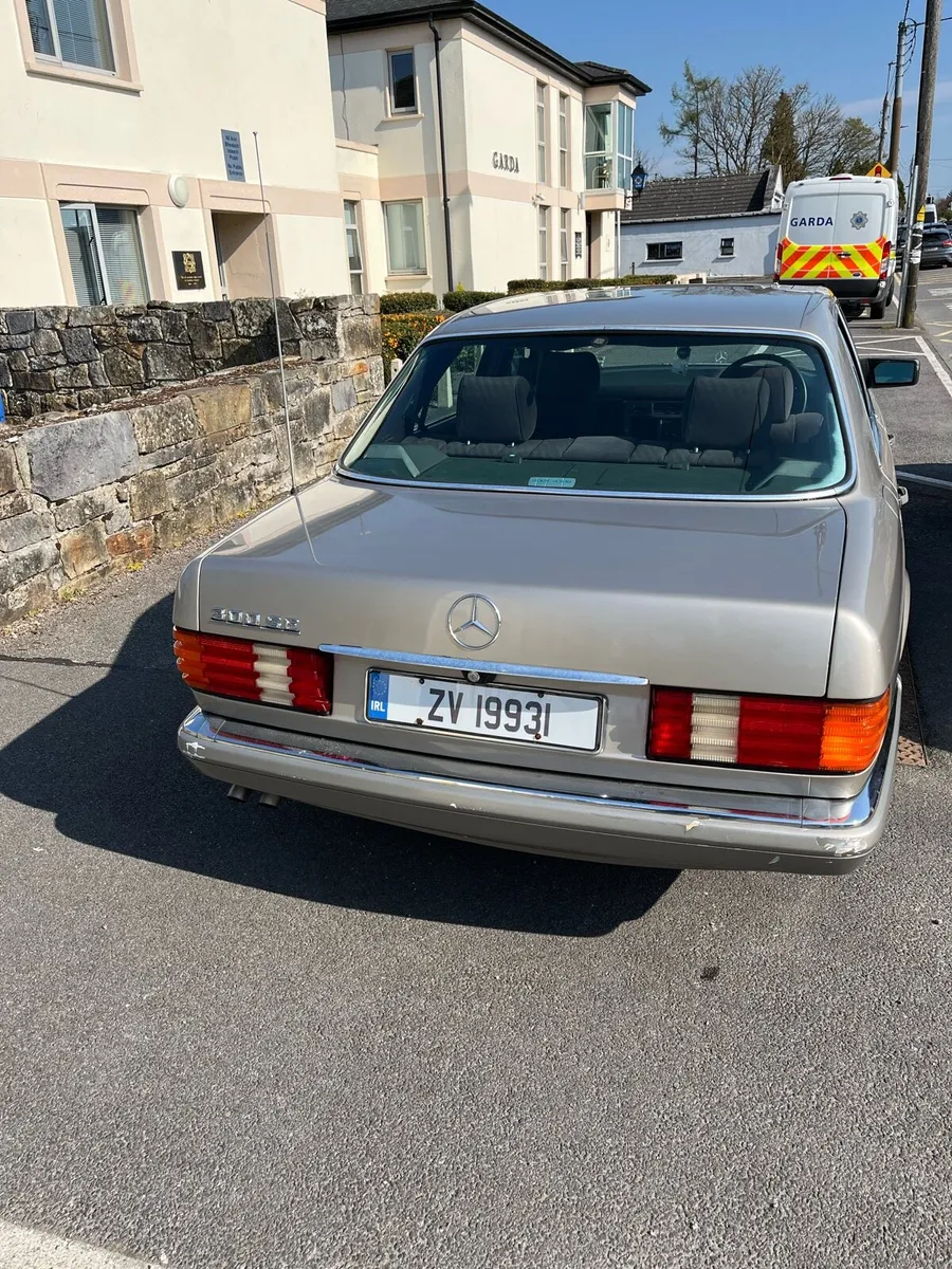 Vintage Mercedes - Image 1