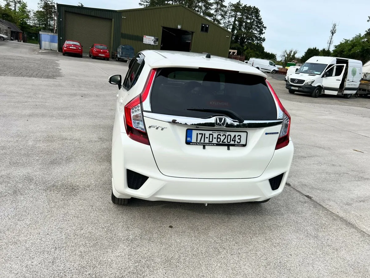 Honda fit hybrid 2017 Fresh nct till 2027 - Image 4