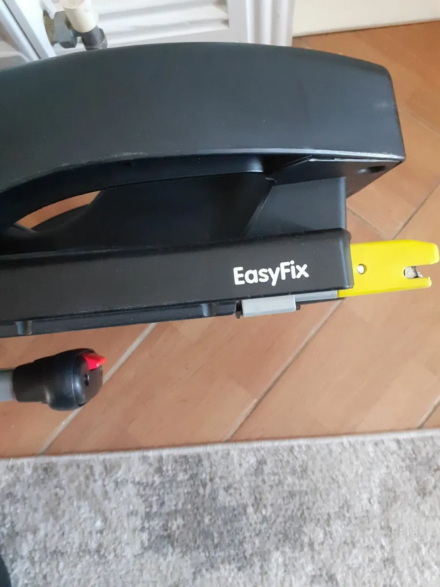 Car seat Base - Image 3