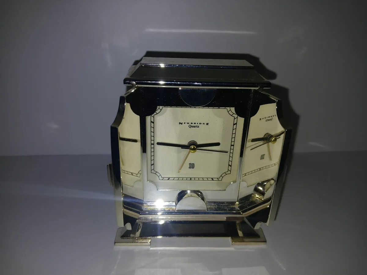 Newbridge clock