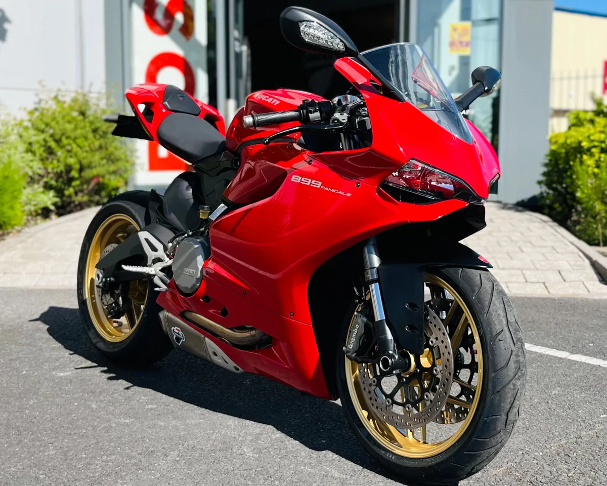 DUCATI PANIGALE 899 + EXTRAS - Image 2