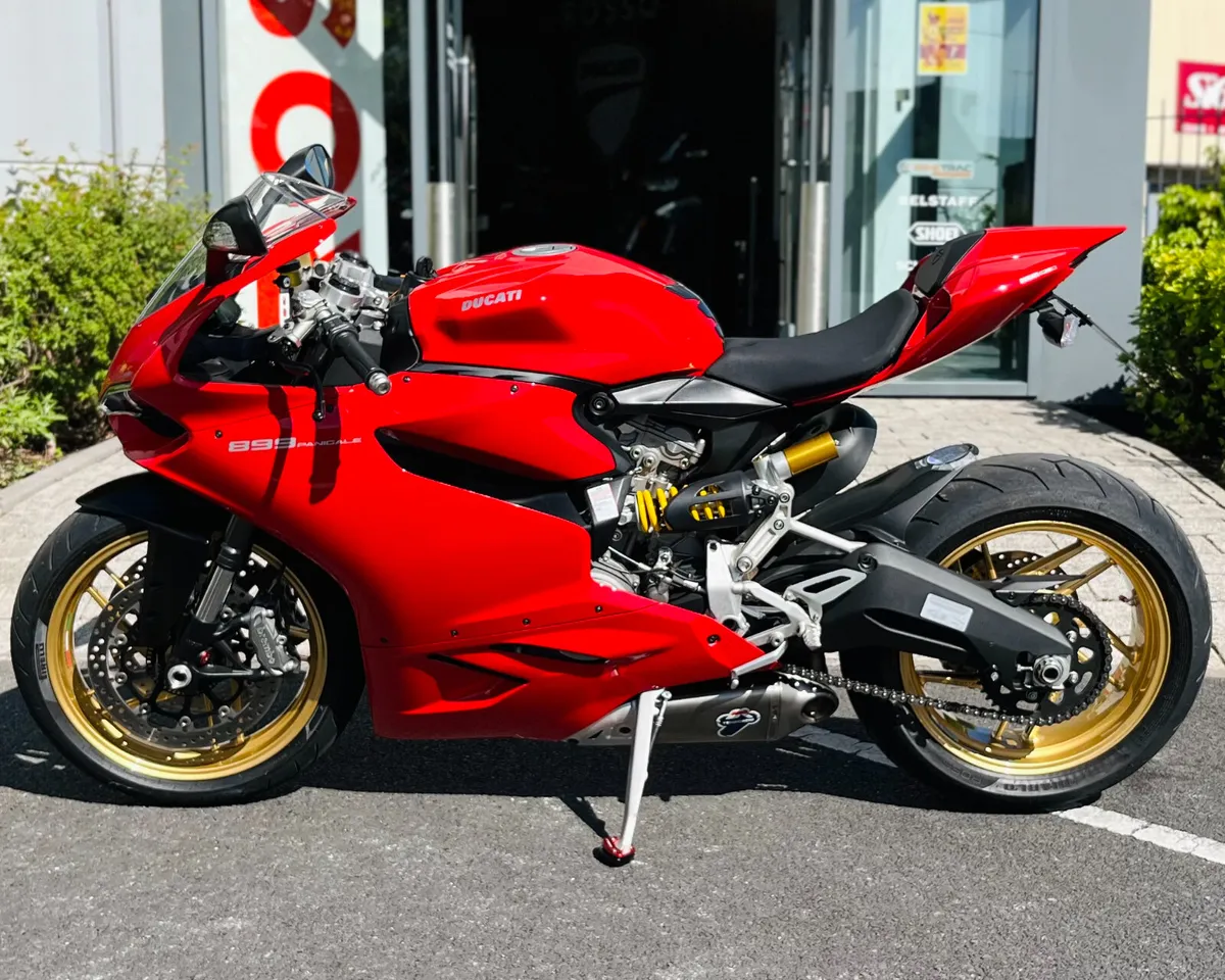 DUCATI PANIGALE 899 + EXTRAS - Image 4