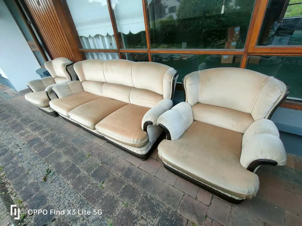 Couch and 2 armchairs - Image 2
