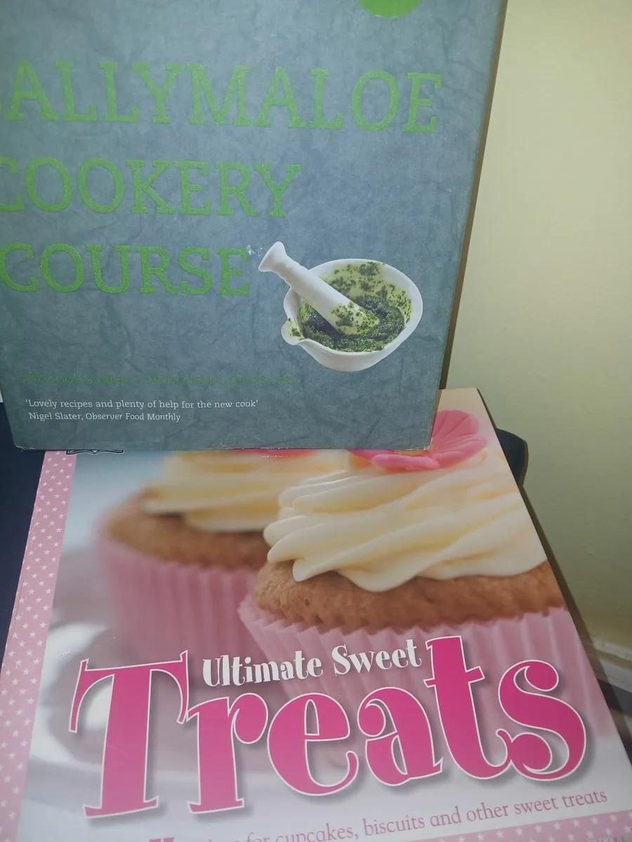 Cook books - Image 1
