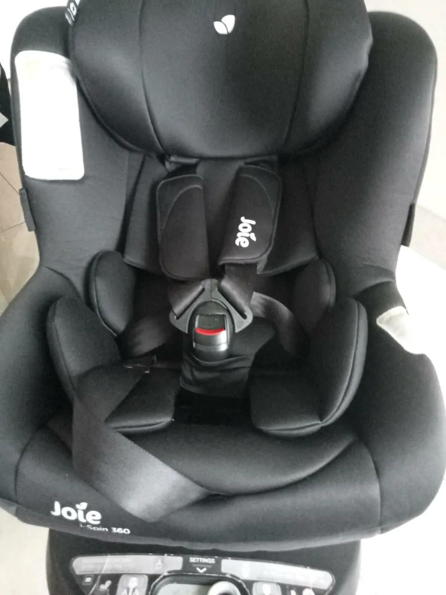 Joie 360 isofix - Image 1