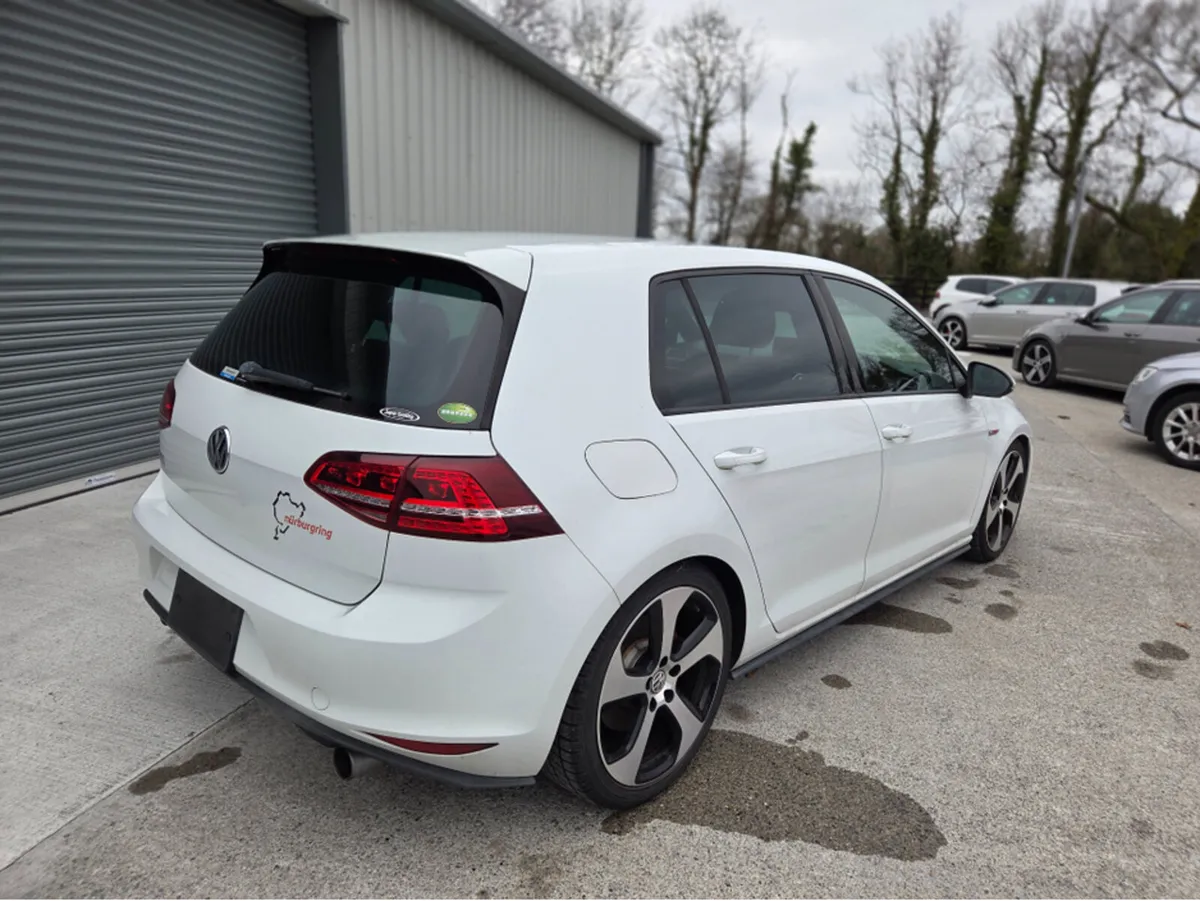 2013 Volkswagen Golf GTI  DSG - Image 3