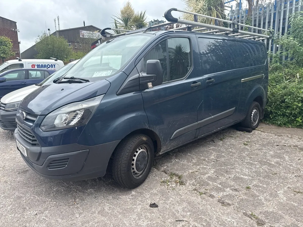 Ford custom (not driving) - Image 2