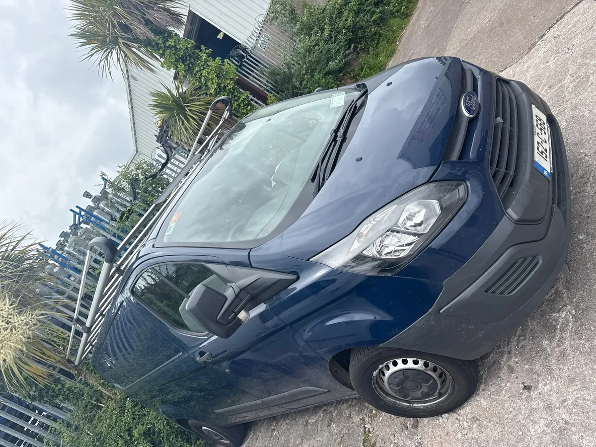 Ford custom (not driving) - Image 3