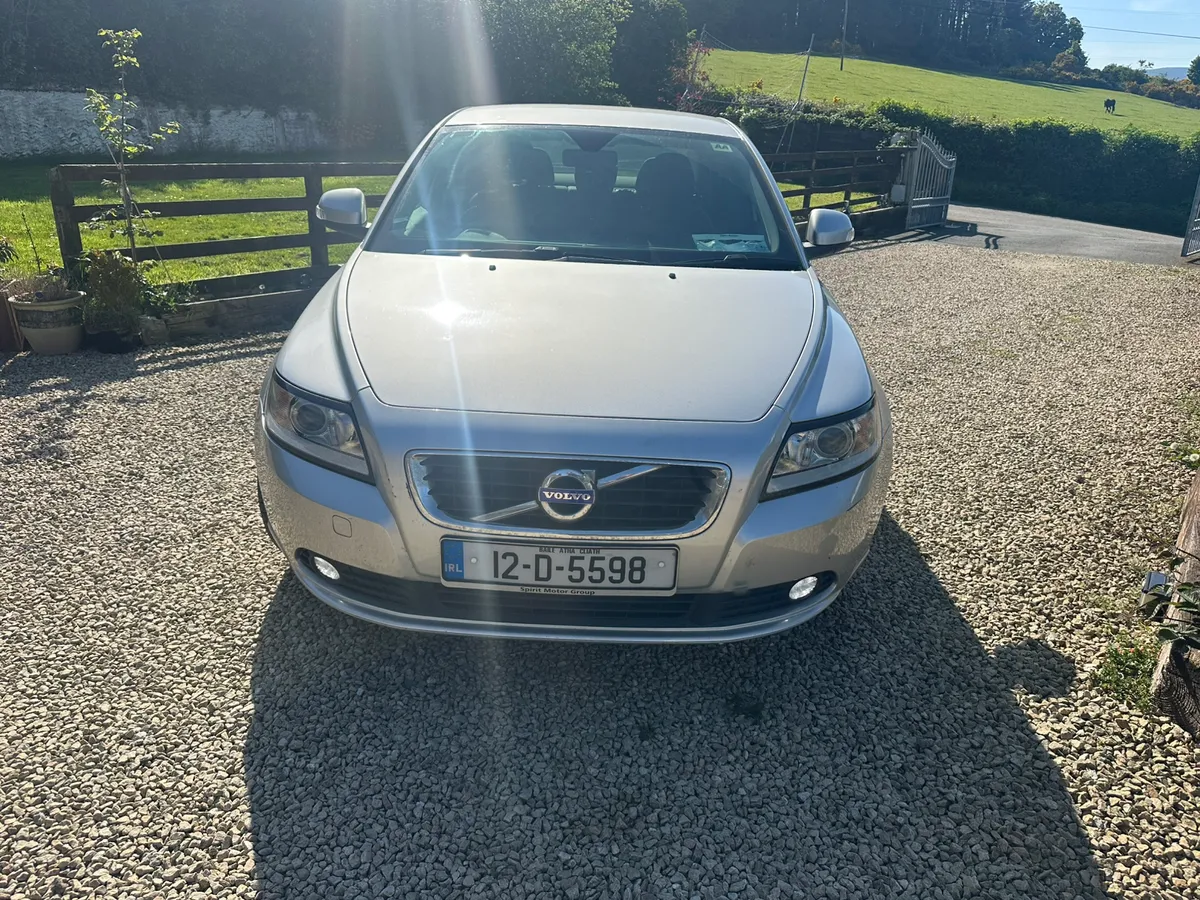 Volvo S40 1.6 D . 320000 KLM's - Image 2