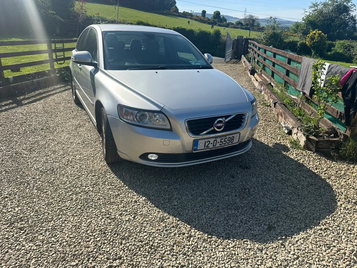 Volvo S40 1.6 D . 320000 KLM's - Image 3
