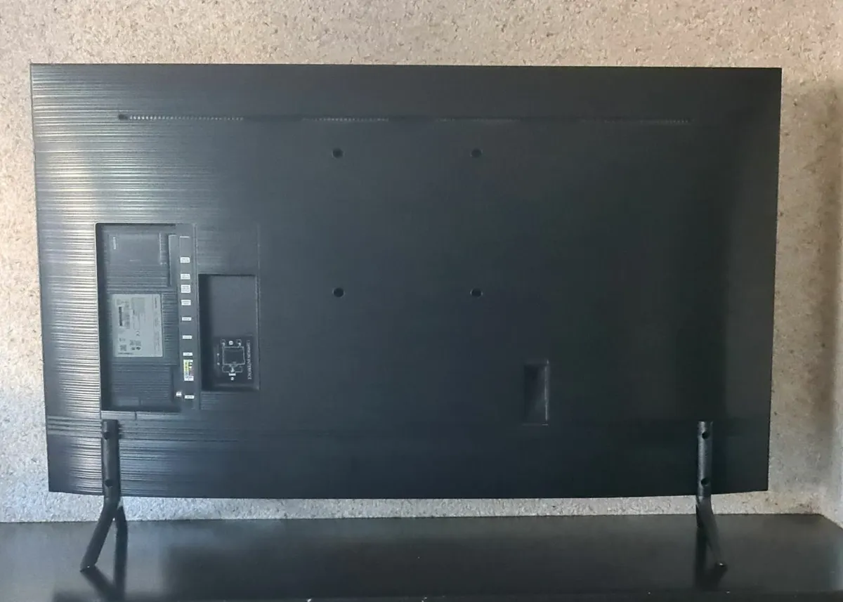 Samsung UE49NU7300K 49" Curved 4K UHD Smart TV - Image 2