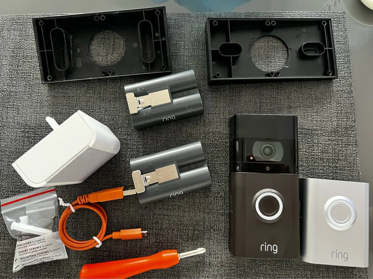 Ring Video Doorbell Plus 3 + Chime / Extra Battery - Image 1