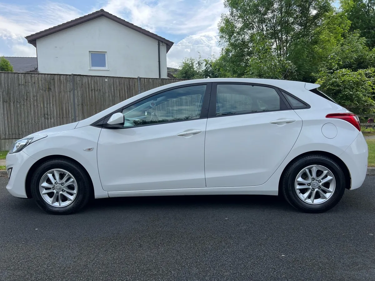 2014 Hyundai i30 Active Blue Drive - Image 3