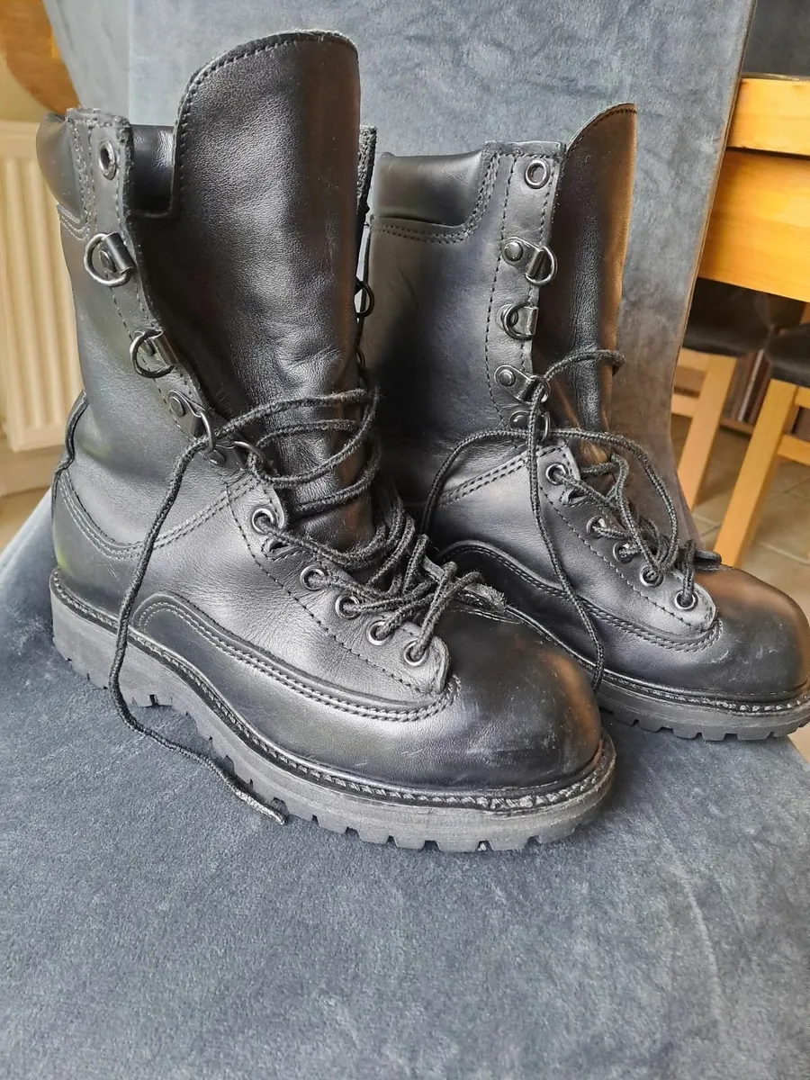 mountain boots - Image 4