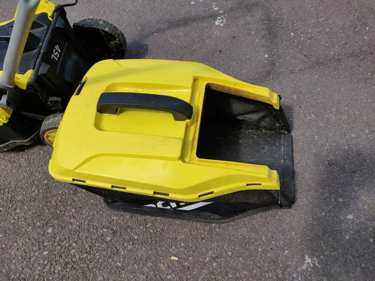 KÄRCHER CORDLESS LAWN MOWER - Image 4