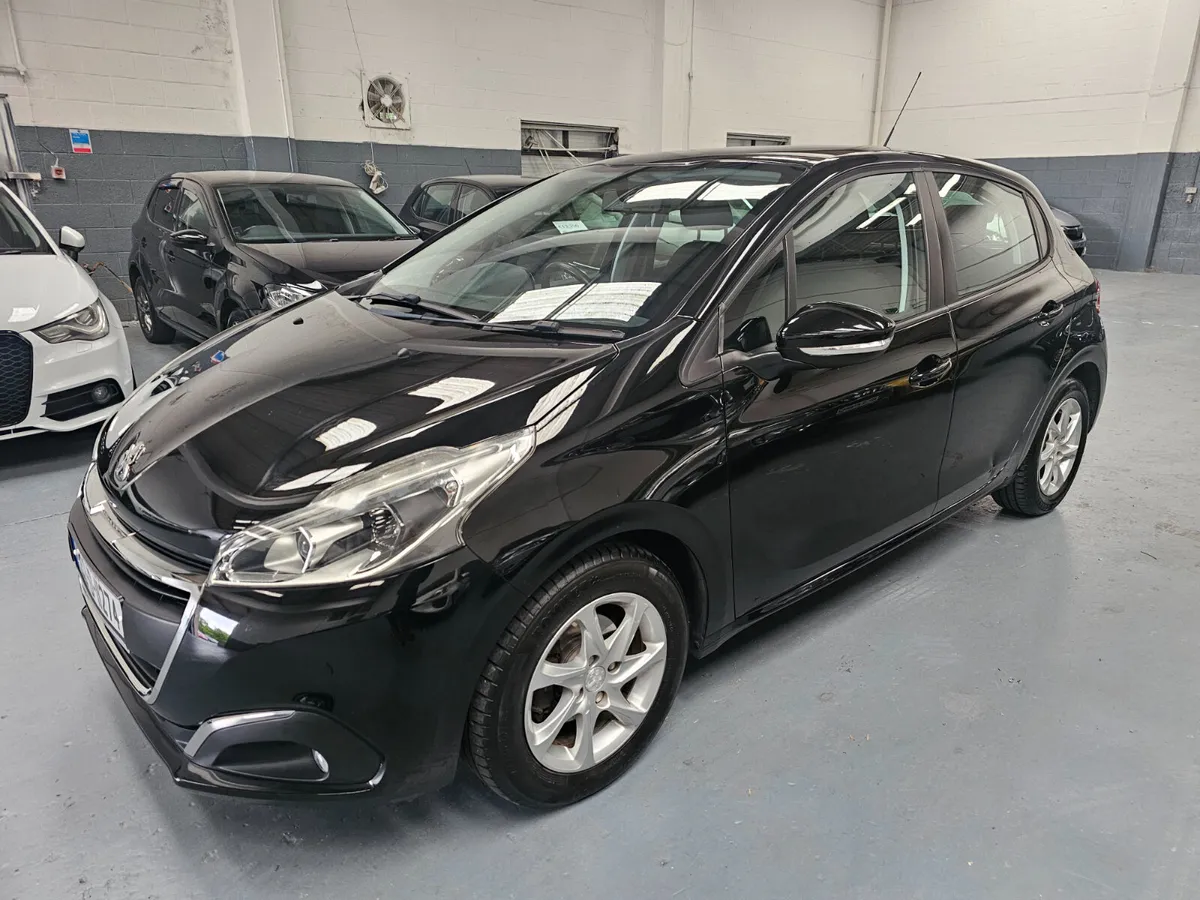 Peugeot 208 2015 Low Mileage Manual - Image 3