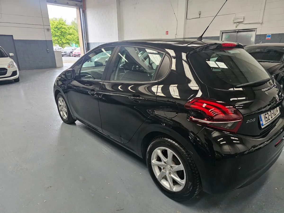 Peugeot 208 2015 Low Mileage Manual - Image 4