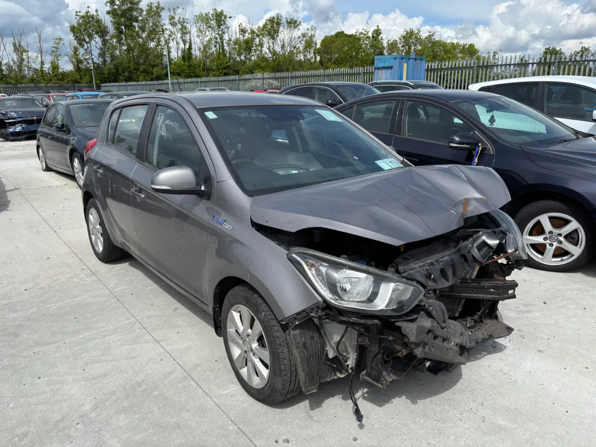 14 i20 1.2 Petrol Premium NCT+Tax 11/25 - Image 2