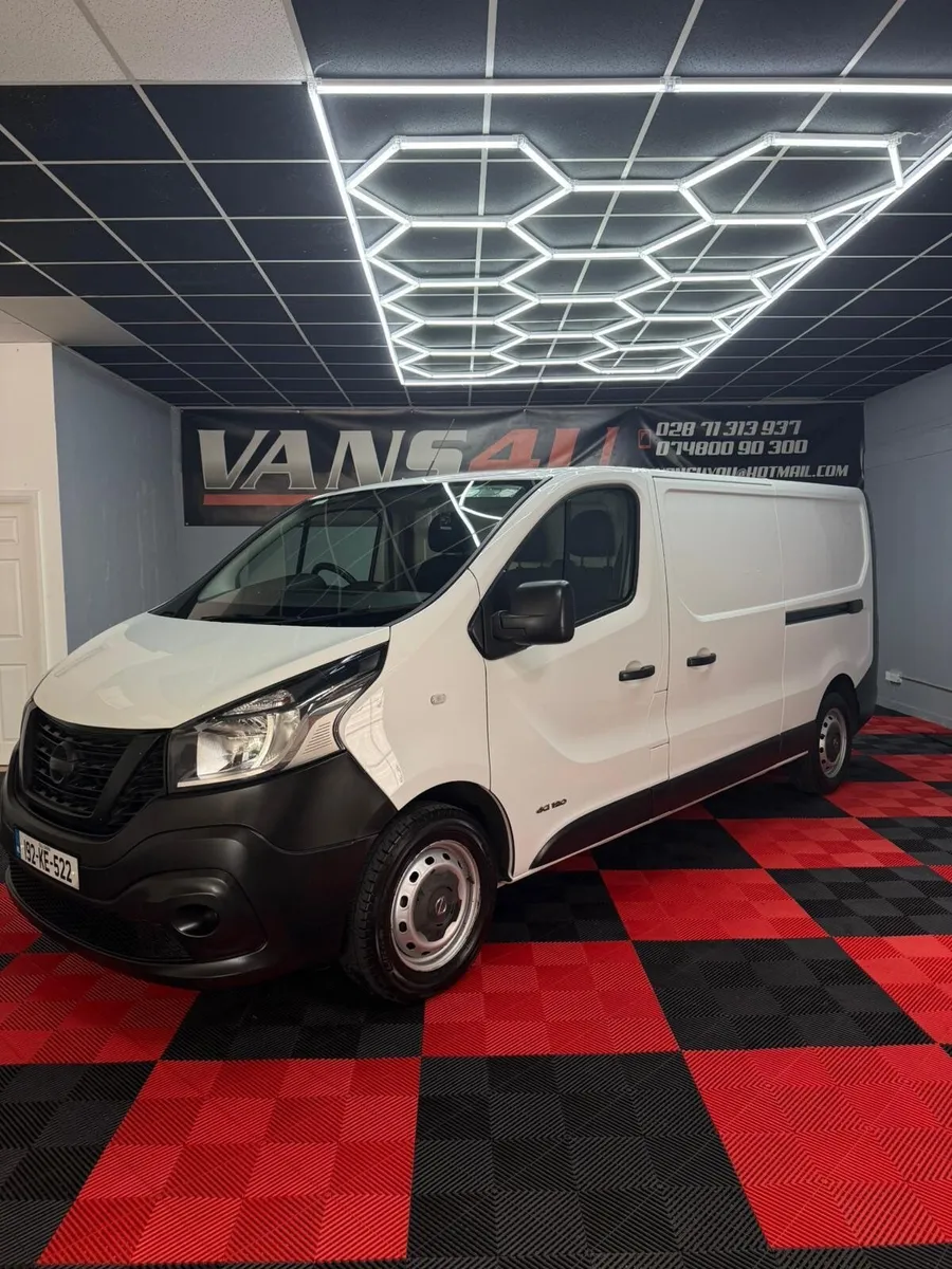 Nissan NV300 2019 NO VAT - Image 1